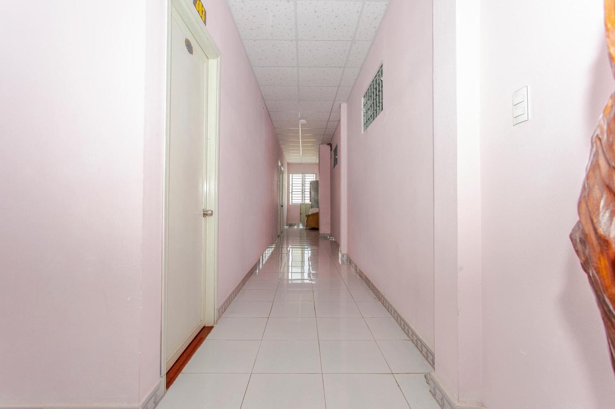 Oyo 962 Tulip Motel Da Nang Bagian luar foto