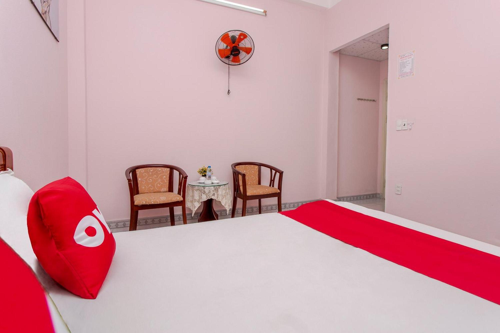 Oyo 962 Tulip Motel Da Nang Bagian luar foto