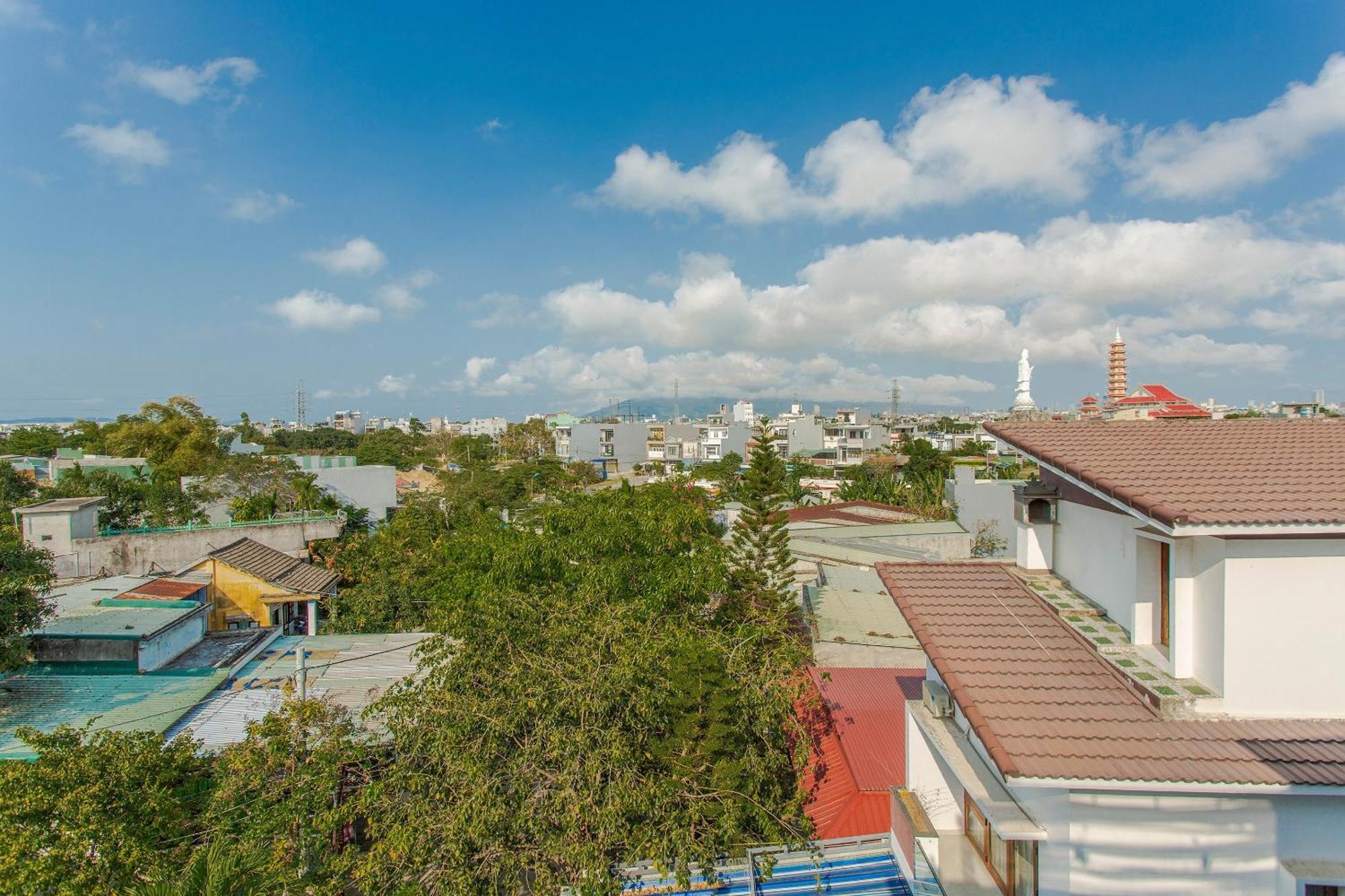 Oyo 962 Tulip Motel Da Nang Bagian luar foto
